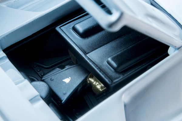 TOMYTEC Tomica Limited Vintage NEO - LV-N Lamborghini Diablo SE30 Jota (White)