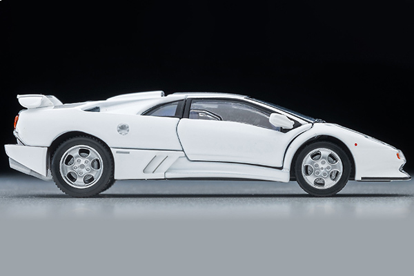 TOMYTEC Tomica Limited Vintage NEO - LV-N Lamborghini Diablo SE30 Jota (White)